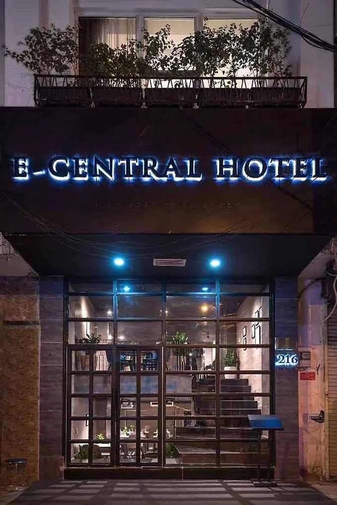 Hotel C Central Hotel- Đề Thám Bùi Viện Walking Street Ciudad Ho Chi Minh