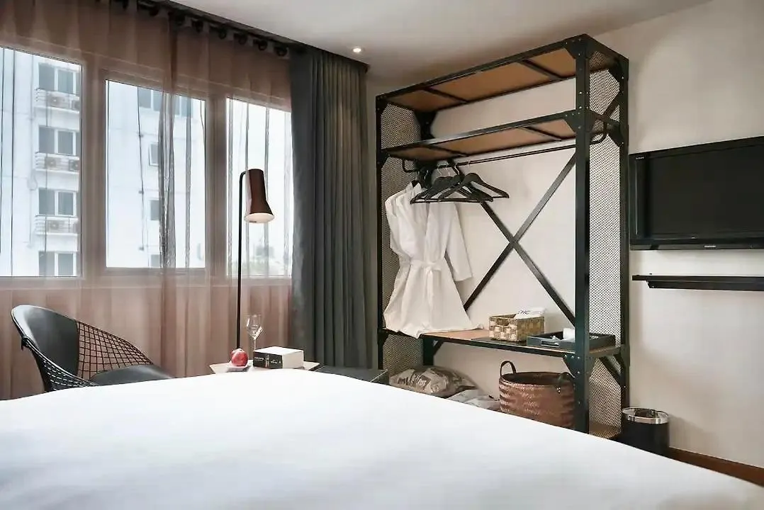 C Central Hotel- De Tham Bui Vien Walking Street Πόλη Χο Τσι Μινχ Ξενοδοχείο