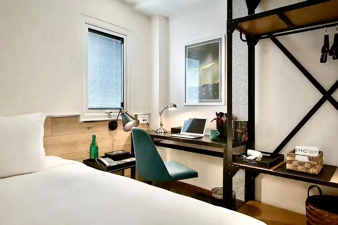 C Central Hotel- De Tham Bui Vien Walking Street Πόλη Χο Τσι Μινχ 3*,  Βιετνάμ