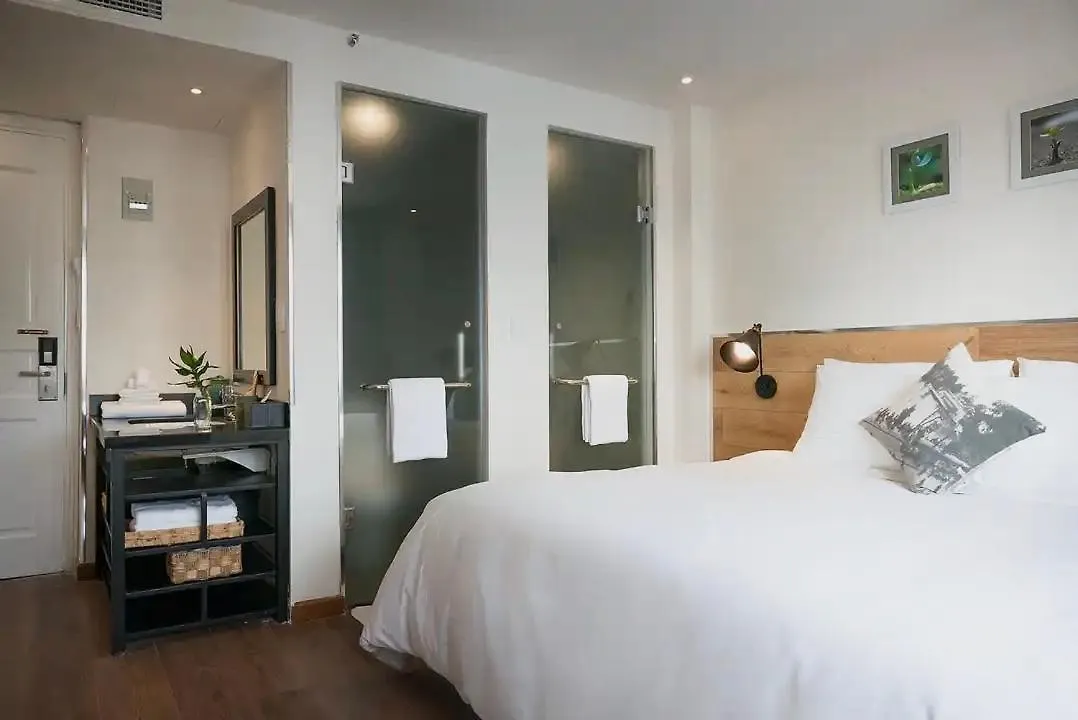 C Central Hotel- De Tham Bui Vien Walking Street Πόλη Χο Τσι Μινχ 3*,