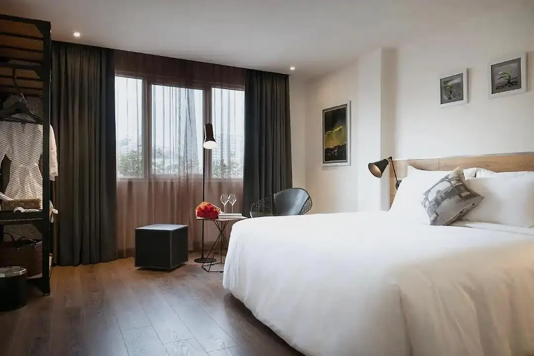 C Central Hotel- De Tham Bui Vien Walking Street Πόλη Χο Τσι Μινχ Ξενοδοχείο