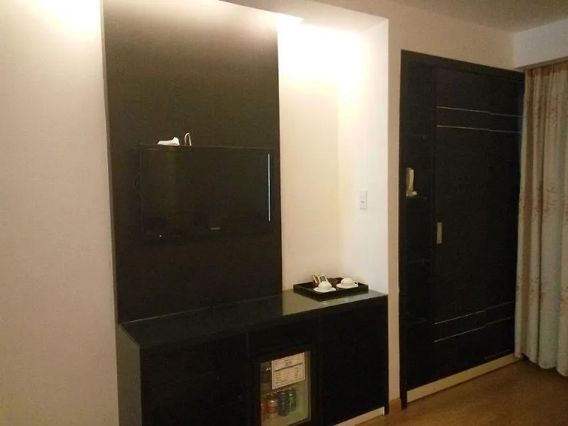 C Central Hotel- De Tham Bui Vien Walking Street Πόλη Χο Τσι Μινχ Ξενοδοχείο