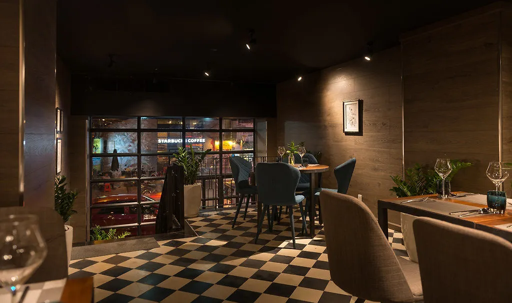 Ξενοδοχείο C Central Hotel- De Tham Bui Vien Walking Street Πόλη Χο Τσι Μινχ